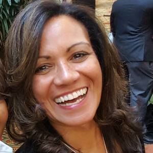 Meet your Posher, Connie